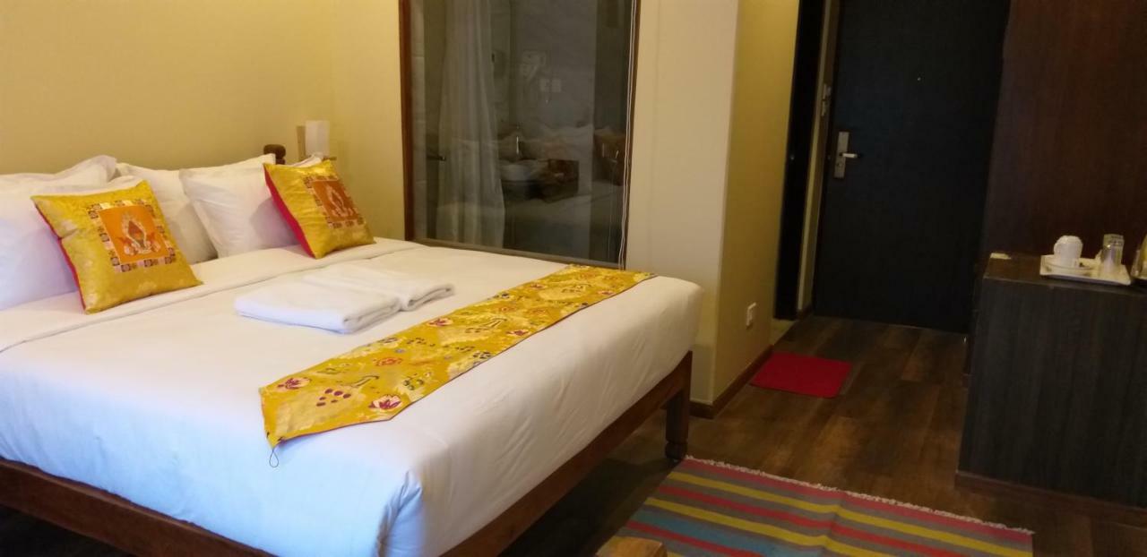 Hotel Mala بوكْرا المظهر الخارجي الصورة